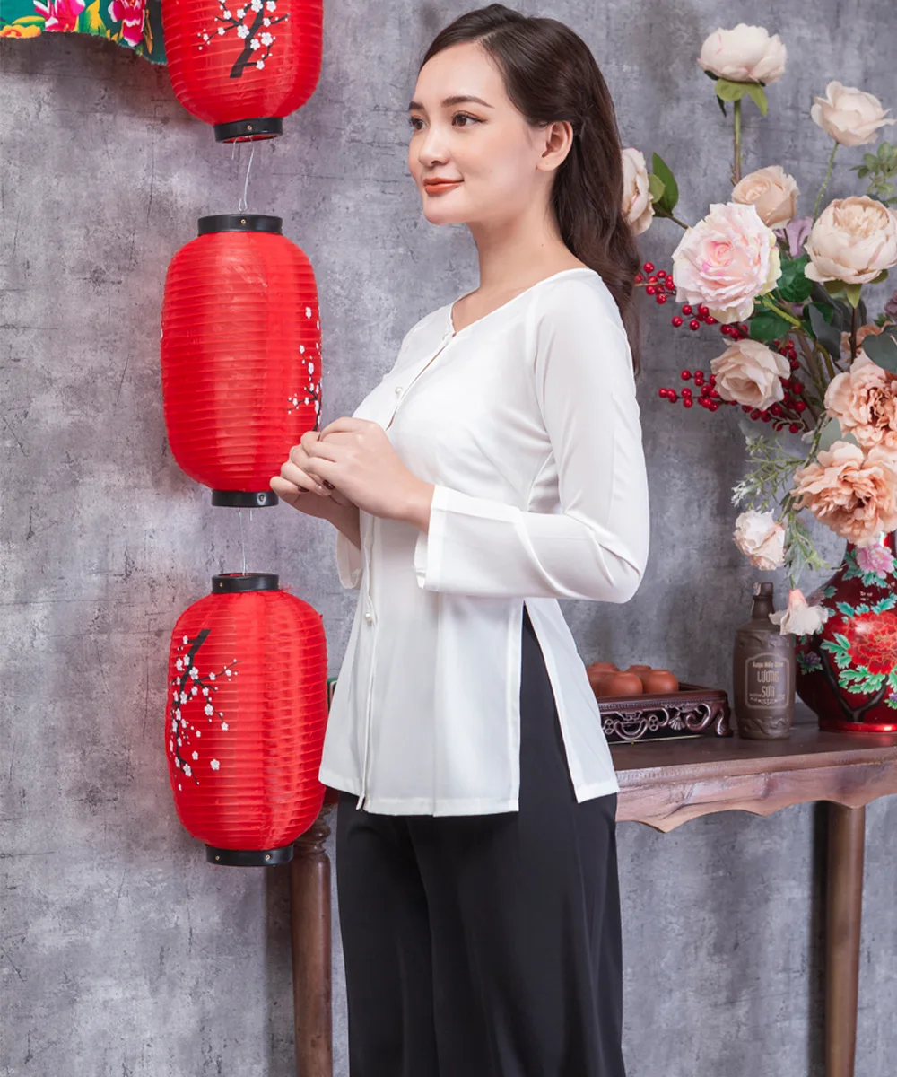 Áo Bà Ba Nữ Màu Trắng Tay Dài Phối Quần Đen - ảnh 3