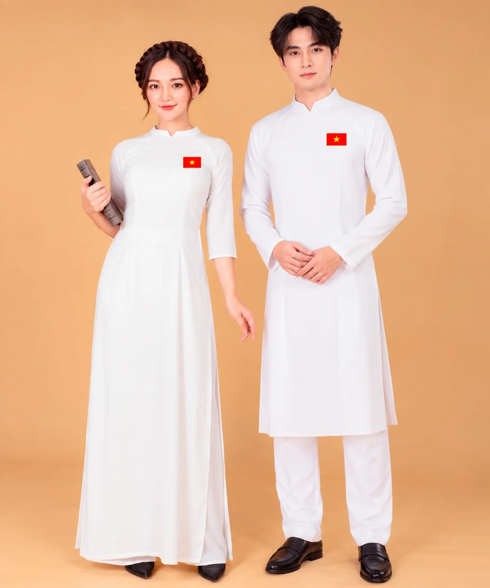 Áo dài trắng In hình lá cờ đỏ sao vàng trên ngực trái